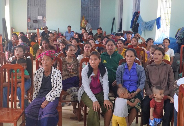 Quảng Bình hướng dẫn chữa bệnh ghẻ cho hơn 800 người dân- Ảnh 1.