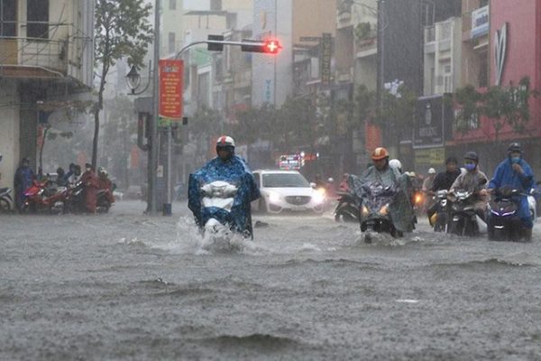 Miền Bắc bước vào đợt mưa dông mới, đề phòng lũ quét, sạt lở đất- Ảnh 2.