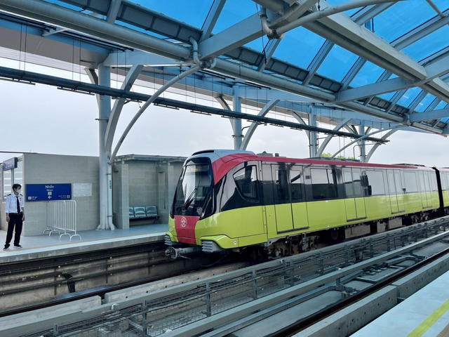 Đi tàu metro Nhổn - ga Hà Nội, người dân cần lưu ý gì?- Ảnh 1.