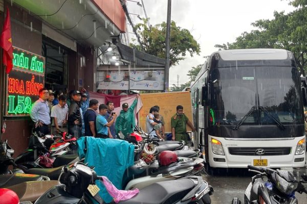 Vụ bạo hành trẻ ở Mái ấm Hoa Hồng: Xem xét nhanh chóng
khởi tố, đưa vụ án ra xét xử lưu động - Ảnh 1.