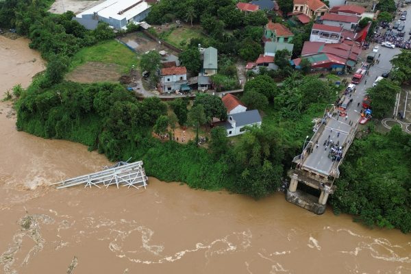 Cầu Phong Châu vừa sập vẫn được bảo dưỡng hàng năm